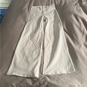 Frame Le Slim Palazzo modernist pocket jeans. Worn once. Excellent condition.